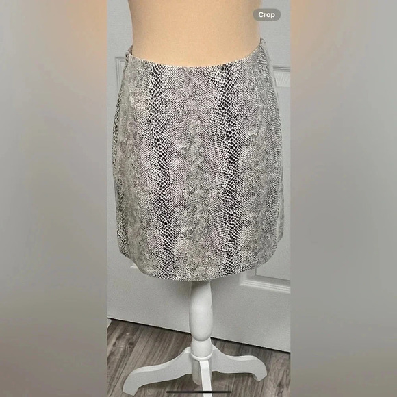 SHE + SKY SNAKE PRINT SKIRT NWT‎ SMALL - Picture 4 of 6